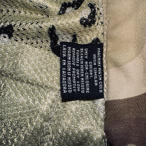 Vintage Y2K Bugle Boy Cargo Pants 30x30 Khaki Camo Wide Leg Patches Zip Pocket - Picture 10 of 12